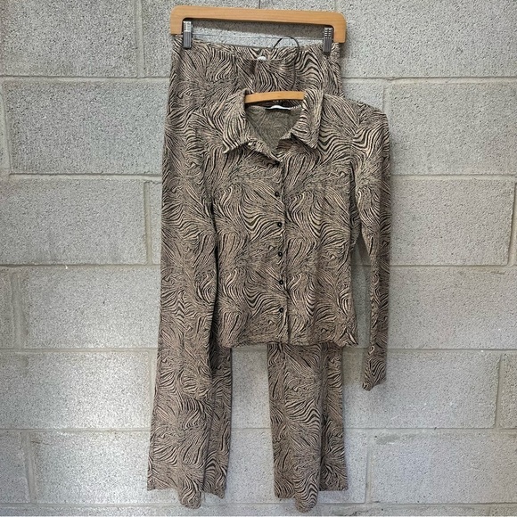 Zara Psychedelic Knit Set - Picture 1 of 11